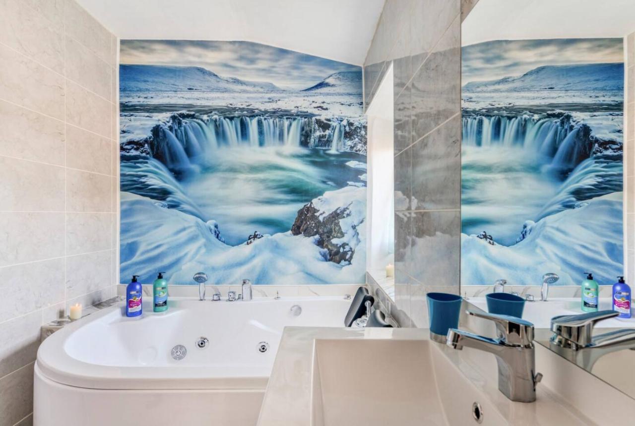 - Jacuzzi, Wifi, Clim, Retroprojecteur Beziers